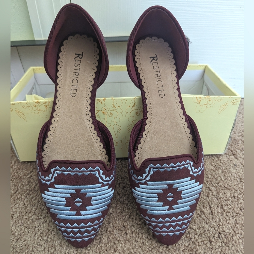 Restricted Gatsby Flats